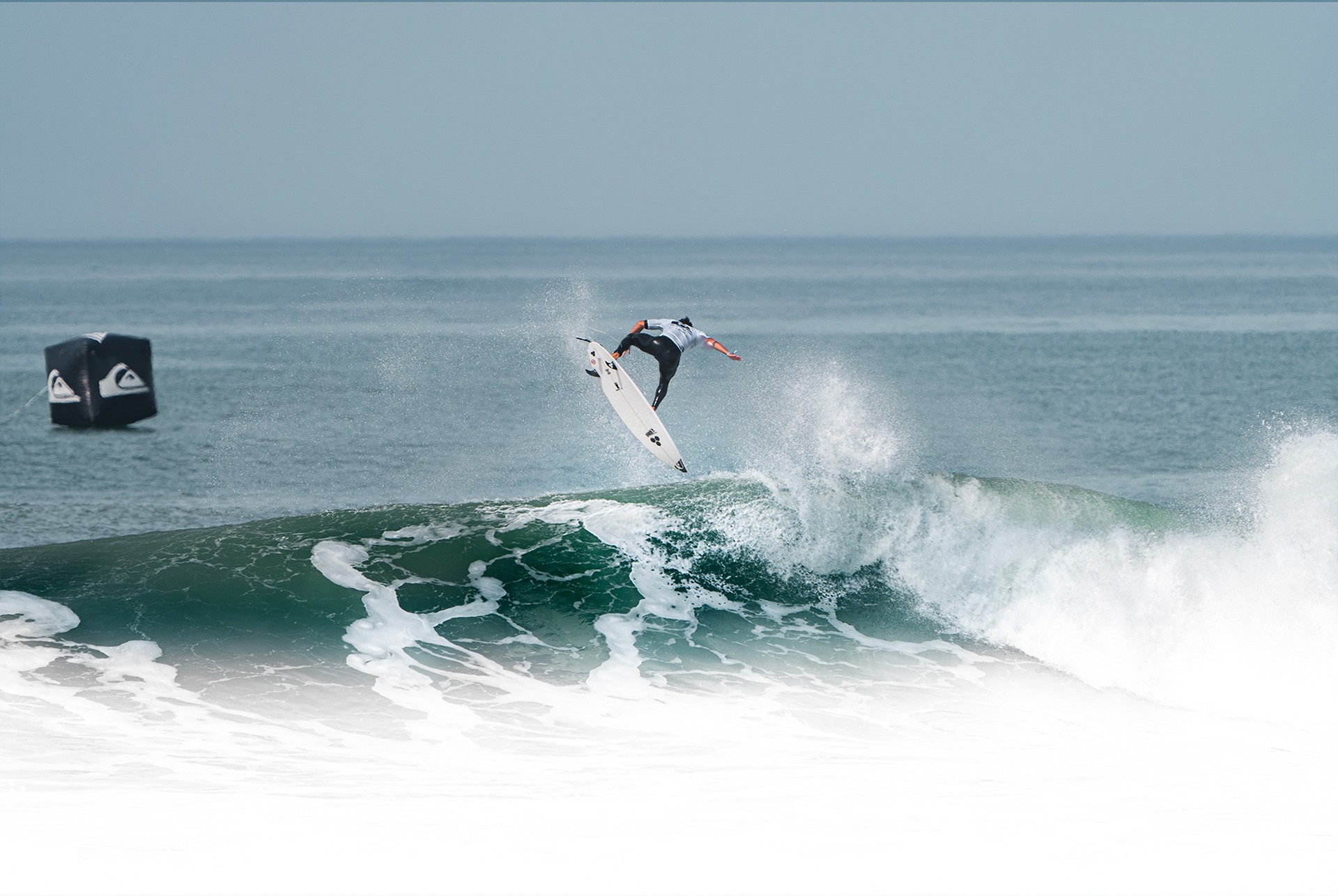 Photographie surf et océan sur la côte Atlantique par Marie Dehayes
